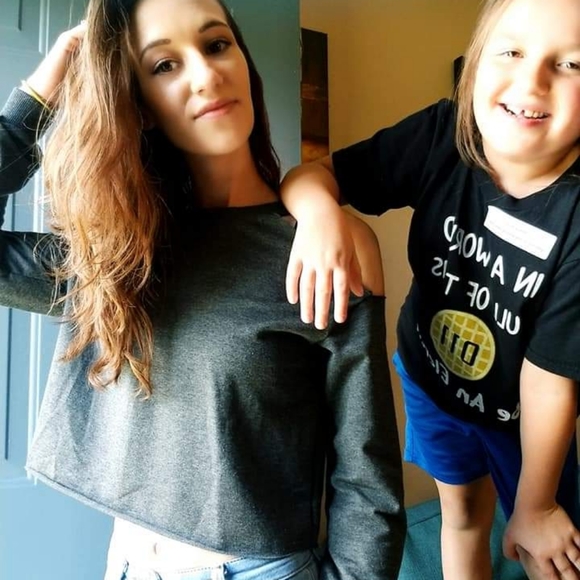 Meet your Posher, Shaylie - Picture 6 of 12